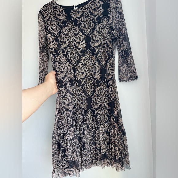 Summer dress, Size (XS) but fits also S and  M size, very lightly worn - Picture 3 of 8